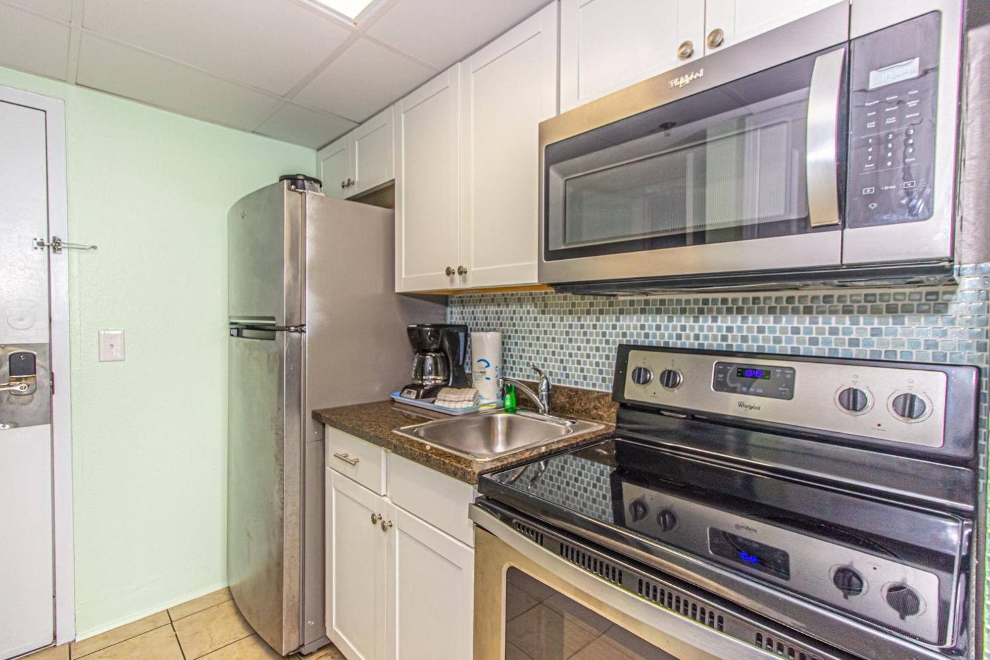 Oversized Ocean View Queen Suite With Beautiful Fireplace And Accents - Sleeps 4 Guests! Μιρτλ Μπιτς Δωμάτιο φωτογραφία